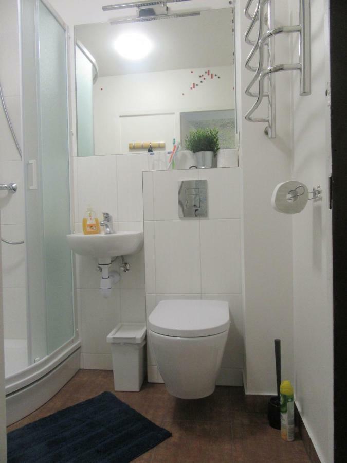 Family Apartment Рига Экстерьер фото